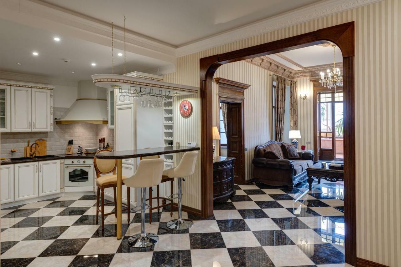 Dandelion Apartment Vecpilsetas Riga Ngoại thất bức ảnh